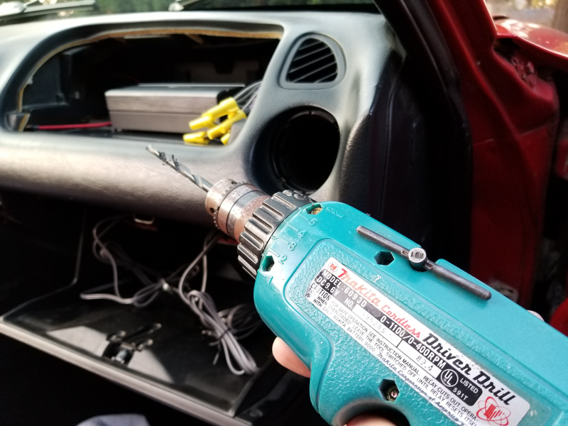 Illustration for article titled Miatafications - Stereo install pt. 1